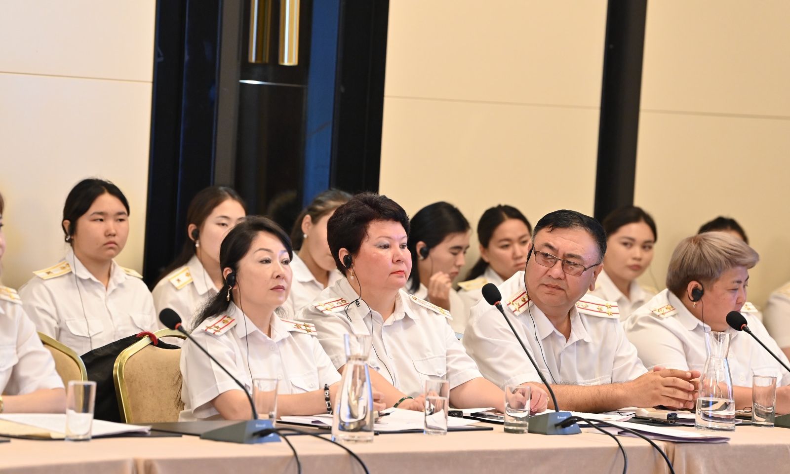 Кыргыз милиция-айымдар Ассоциациясы 13 жылдык үзүрлүү эмгегин белгилөөдө