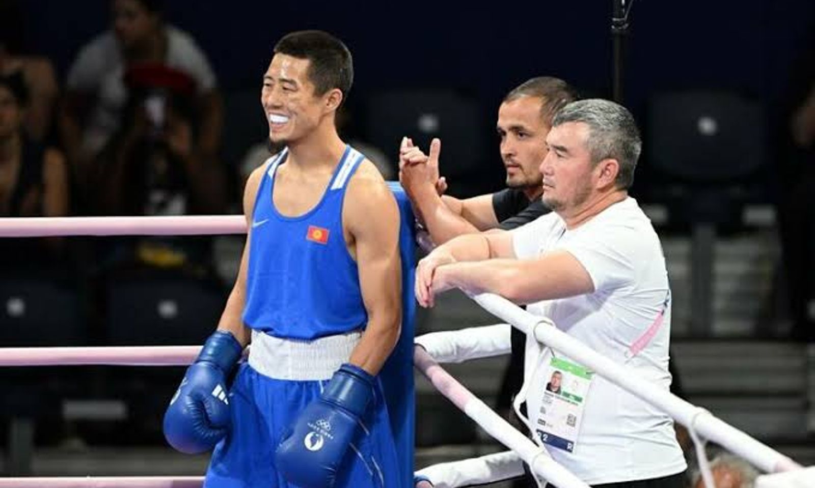 Боксчу Мунарбек Сейитбек уулу III даражадагы “Манас” ордени менен сыйланды