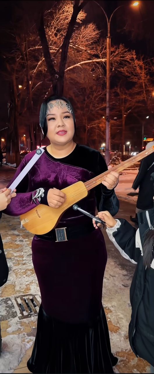 Сындан сабак алган жокпу?  Амина Мамытбек кайра эле ырдап чыкты