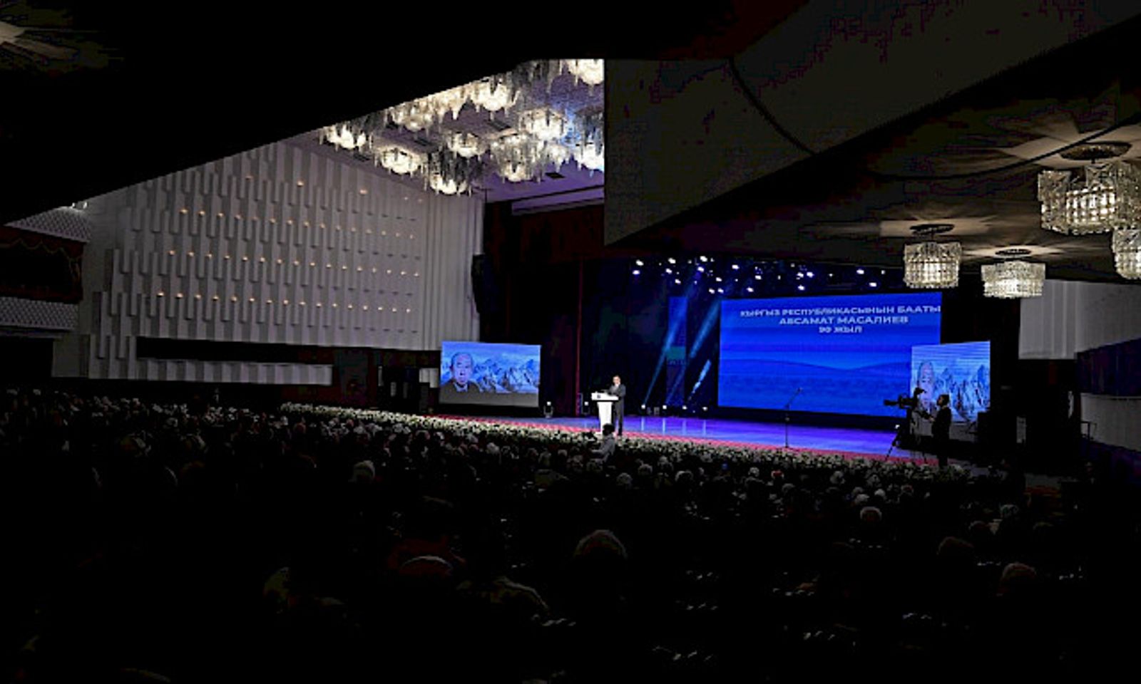 Президент: Абсамат Масалиевдин ысымы элге адилет кызмат кылуунун символу катары сакталып калат