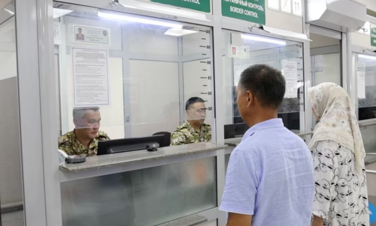 ЕАЭБге мүчө өлкөлөрдүн жарандары Кыргызстанда 90 күн каттоосуз жүрө алат