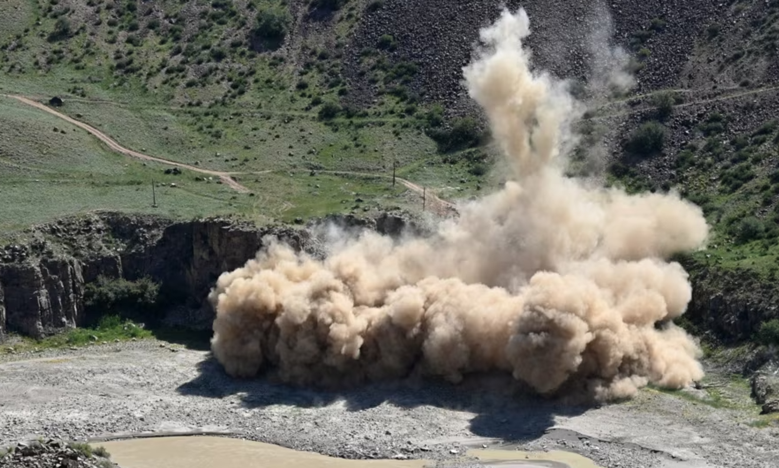 Дүйнөлүк банк «Камбар-Ата-1» ГЭСинин курулушуна $500 млн. бөлөт деп күтүлүүдө