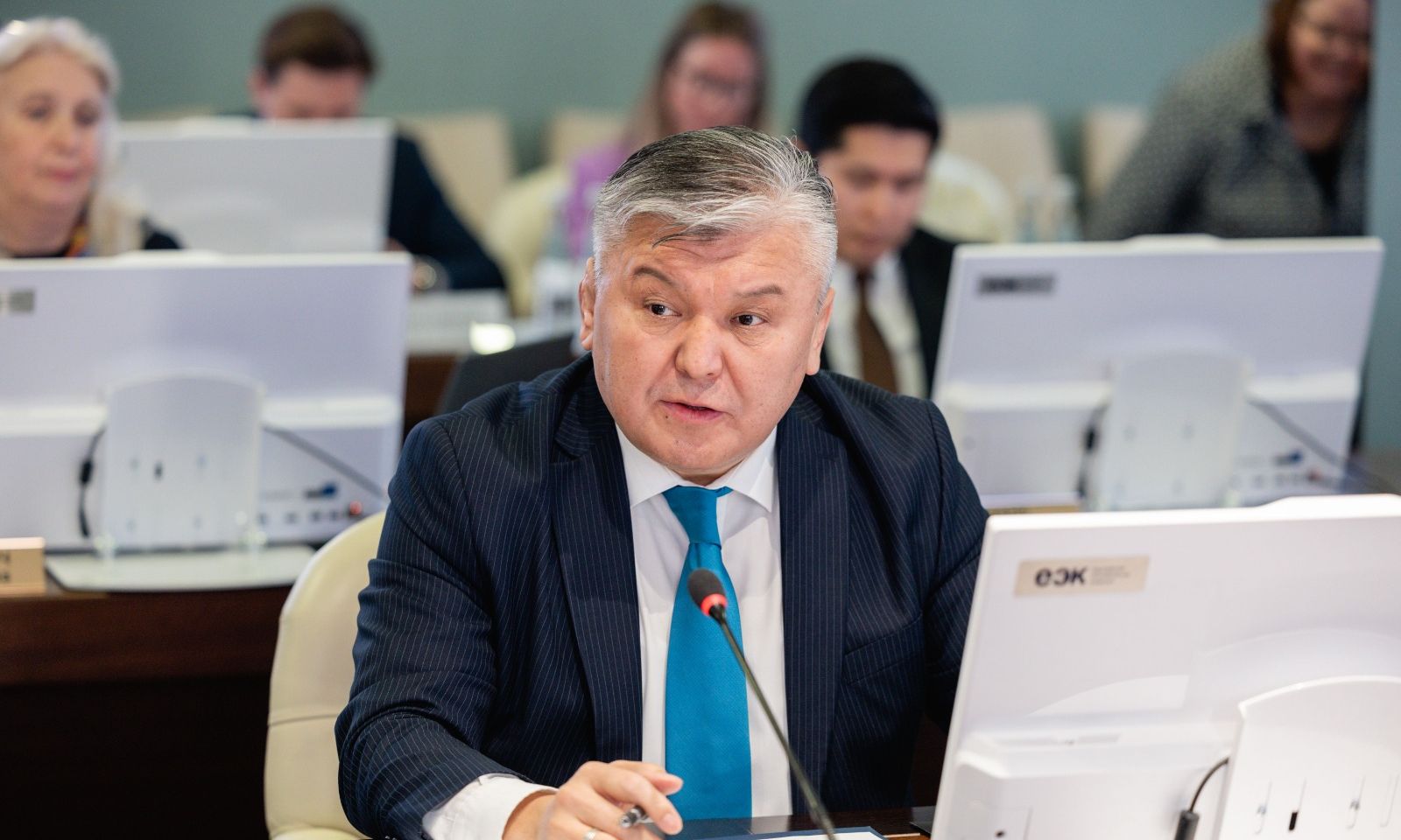 ЕЭКте ЕАЭБ жарандарынын эмгек укуктарын коргоо маселеси талкууланды