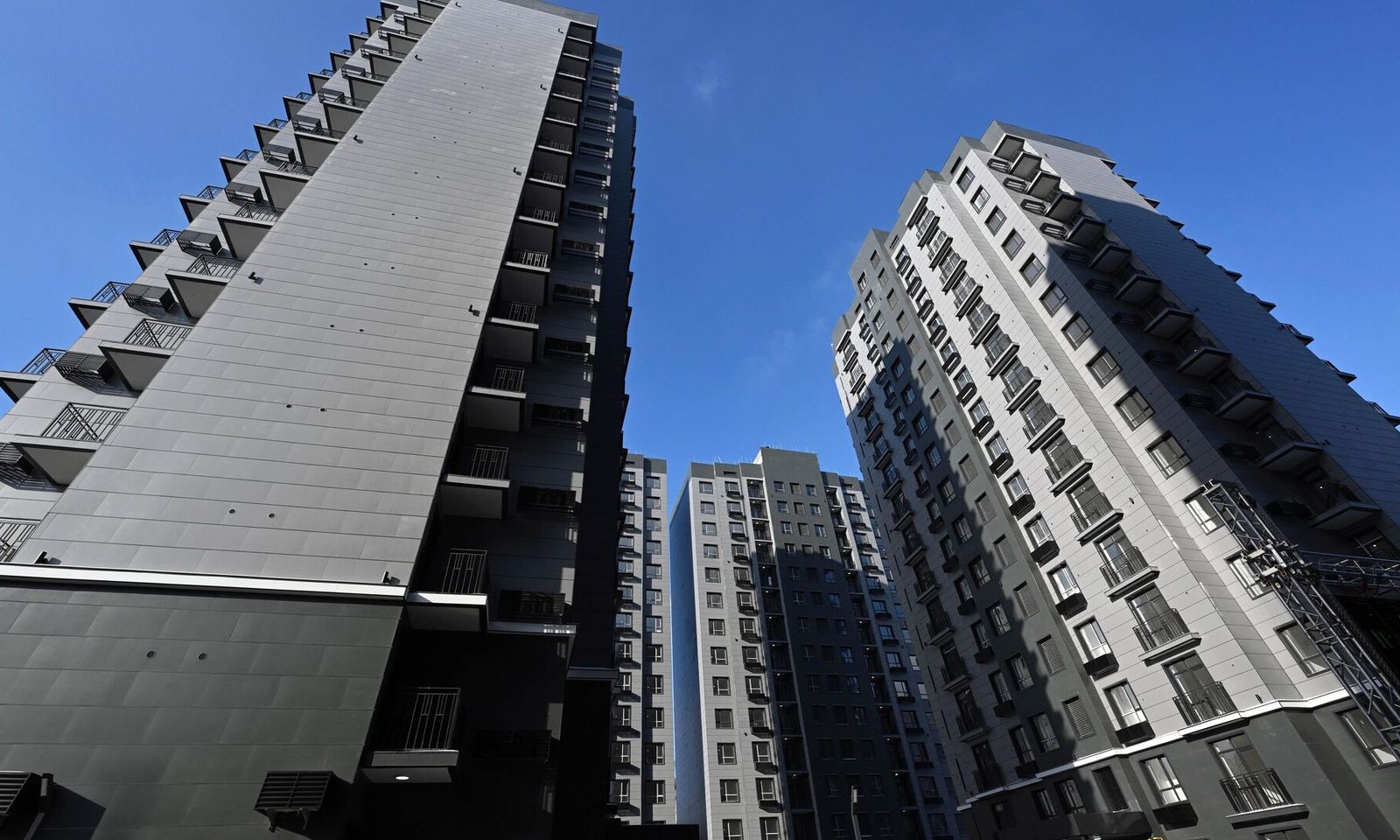 Каракол шаарында ипотекалык үйлөрдүн курулушу активдүү уланууда