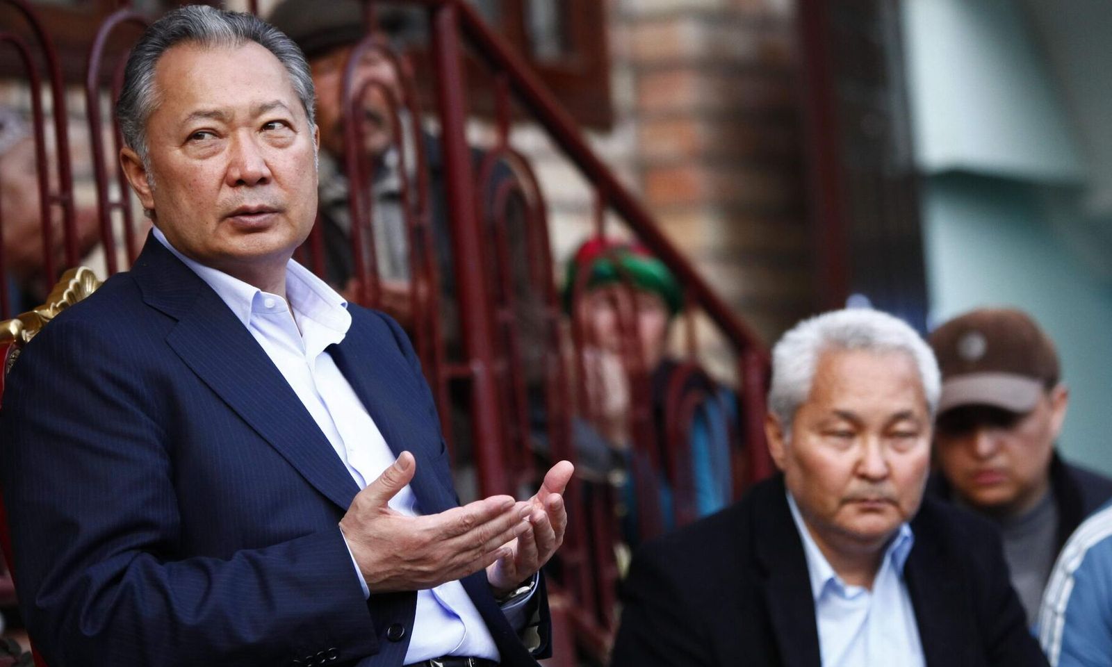 Иликтөө: Бакиев Беларуста эки башка паспорт алган