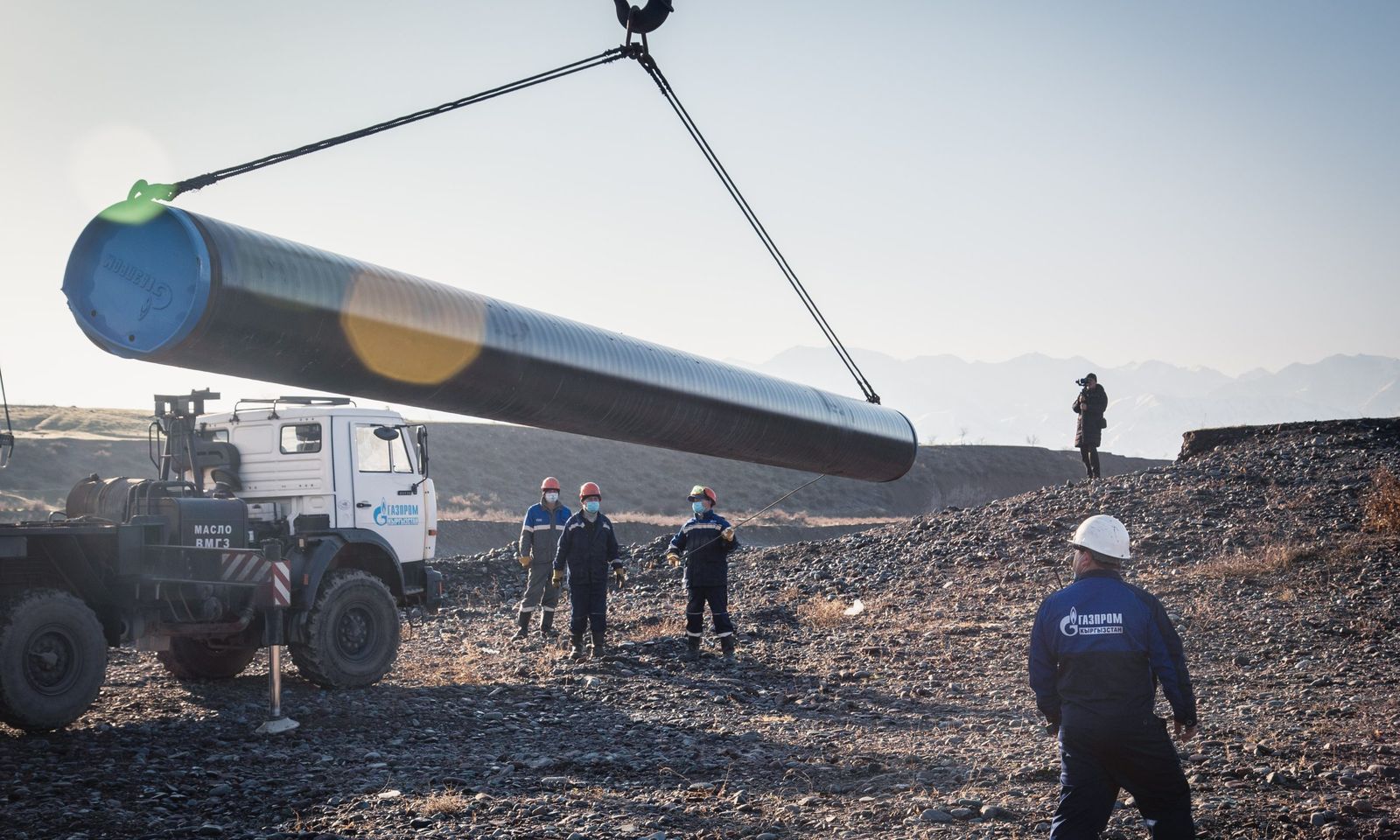 «Газпром Кыргызстан» Бишкектин 46 калктуу конушунан 27 конушту газдаштырды