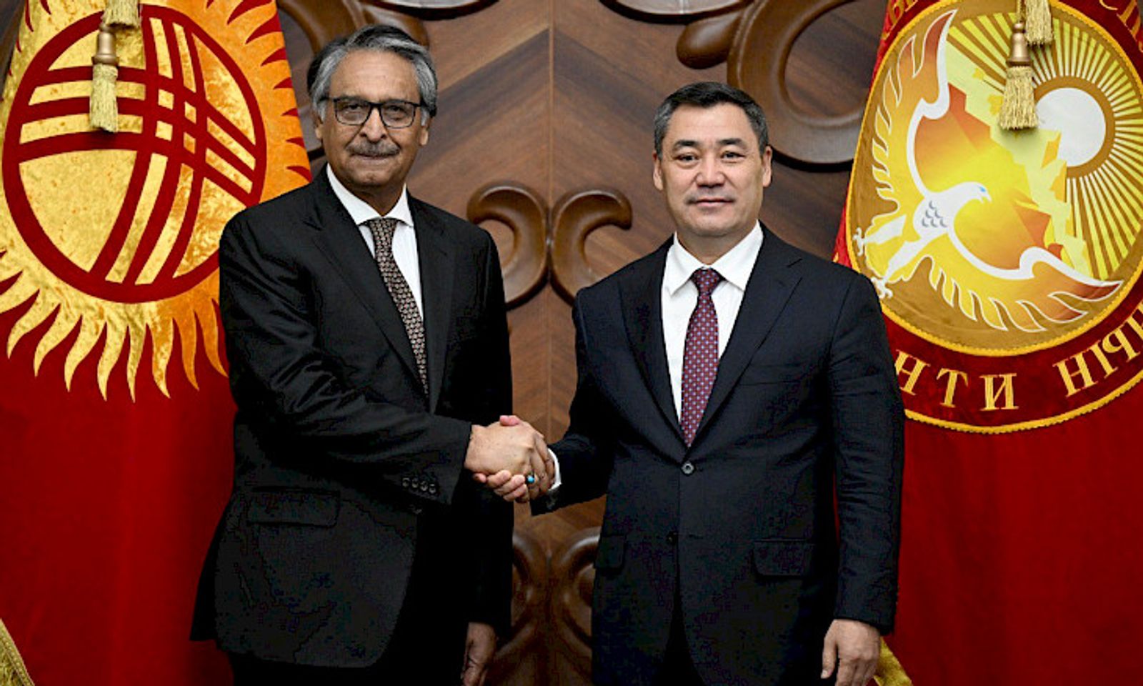 Президент Пакистандын тышкы иштер министри Джалил Аббас Джиланини кабыл алды