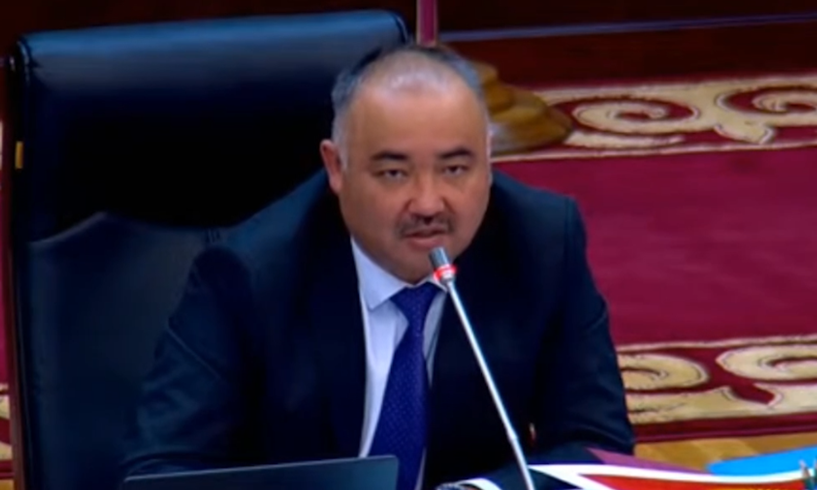 Шакиев: Желекти «демөөрчүлөр» каржылайт»