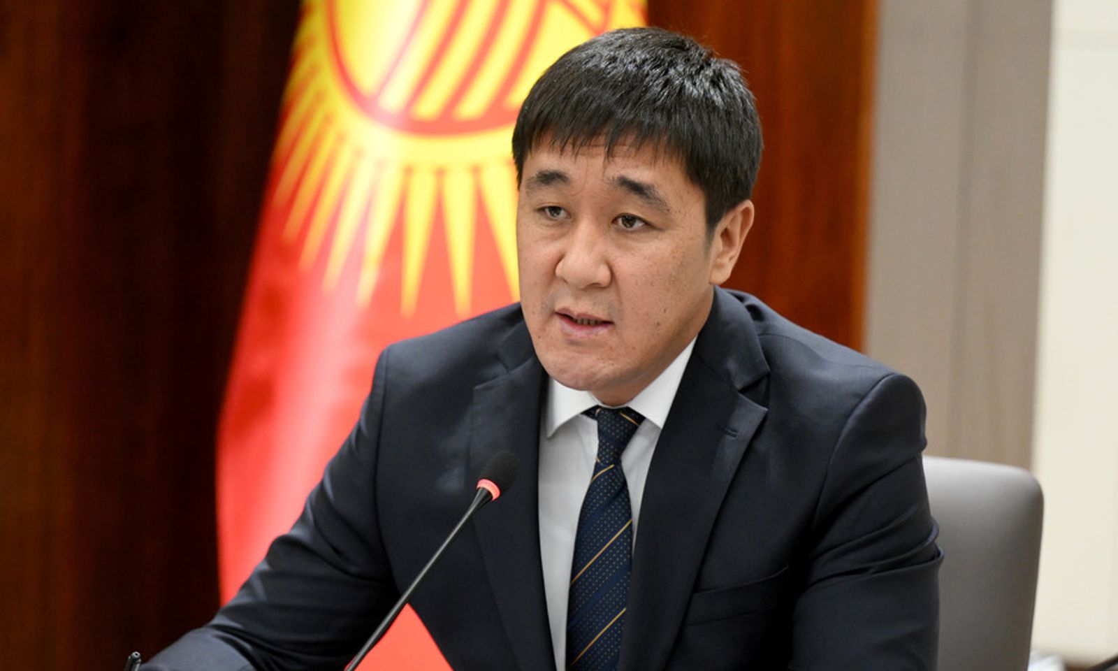 Кыргызстандын бюджети биринчи жолу триллиондук чектен ашат — Орунбеков