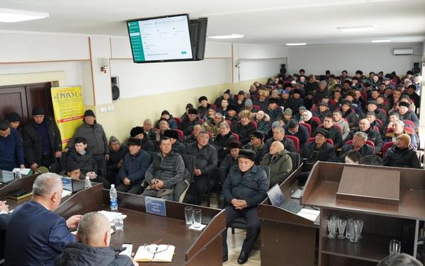 ЧОҢ АЛАЙ ЖАНА АЛАЙ РАЙОНДОРУНДА «АГРОЗООВЕТ-2026» ОКУУ КАРАВАНЫНЫН АЛКАГЫНДА СЕМИНАР ӨТТҮ