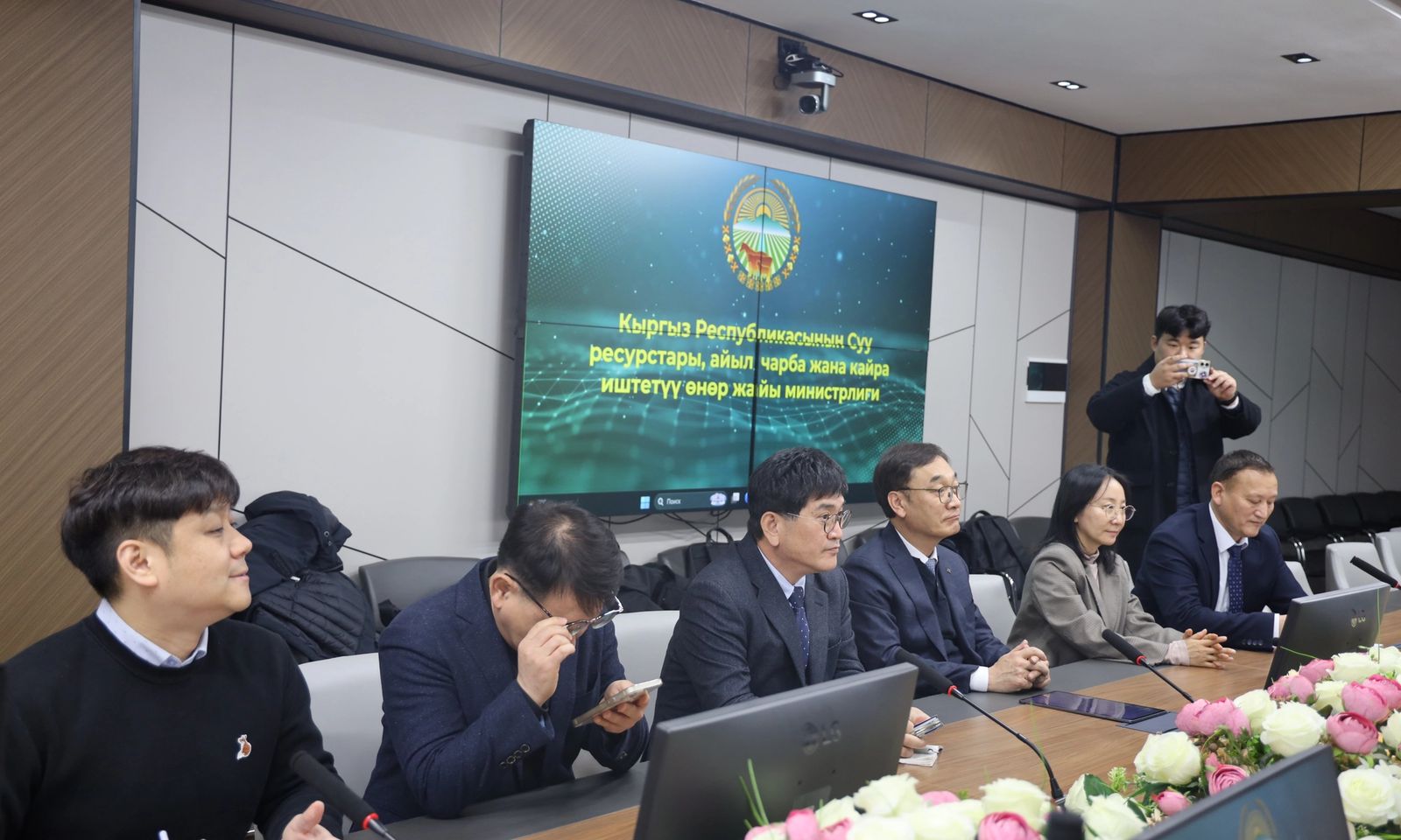 Министрлик менен Кореянын айылдык өнүктүрүү корпорациясы меморандумга кол койду