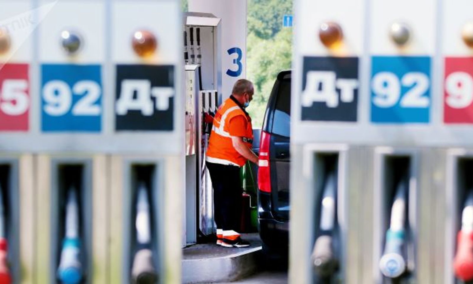 Кыргызстандын май куюучу жайларында күйүүчү майга болгон баалар кандай болот?