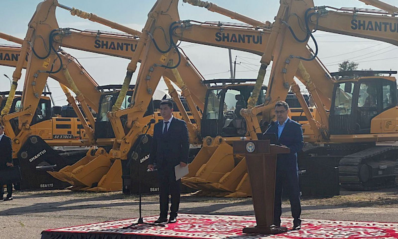 Президент Транспорт министрлигине 265 даана жаңы атайын техникаларды тапшырды