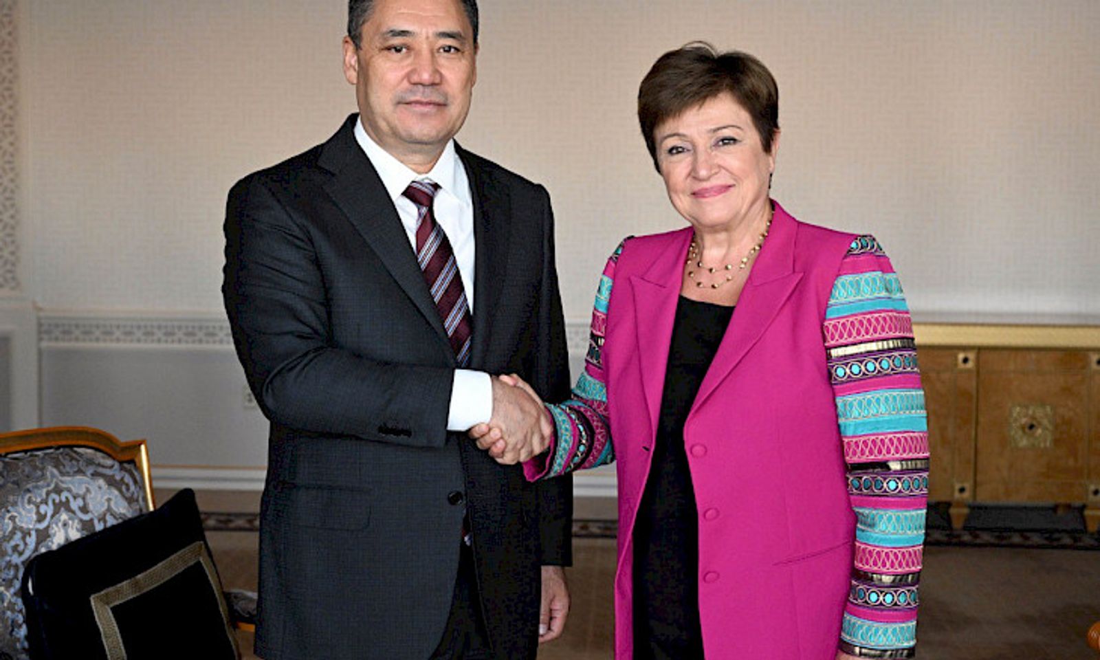 Садыр Жапаров ЭВФ фондунун башкаруучу-директору Кристалина Георгиева менен жолугушту