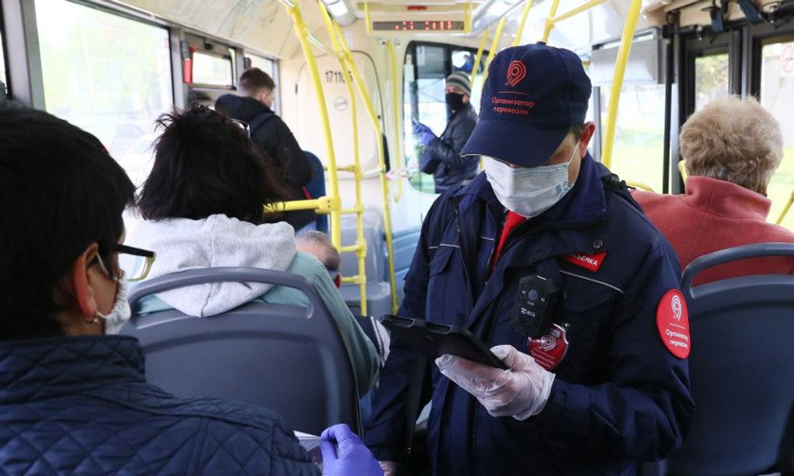 Көңүл бургула! “Бишкек жүргүнчүлөр автотранспорт ишканасы” муниципалдык ишканасы контролерлорду жумушка чакырат