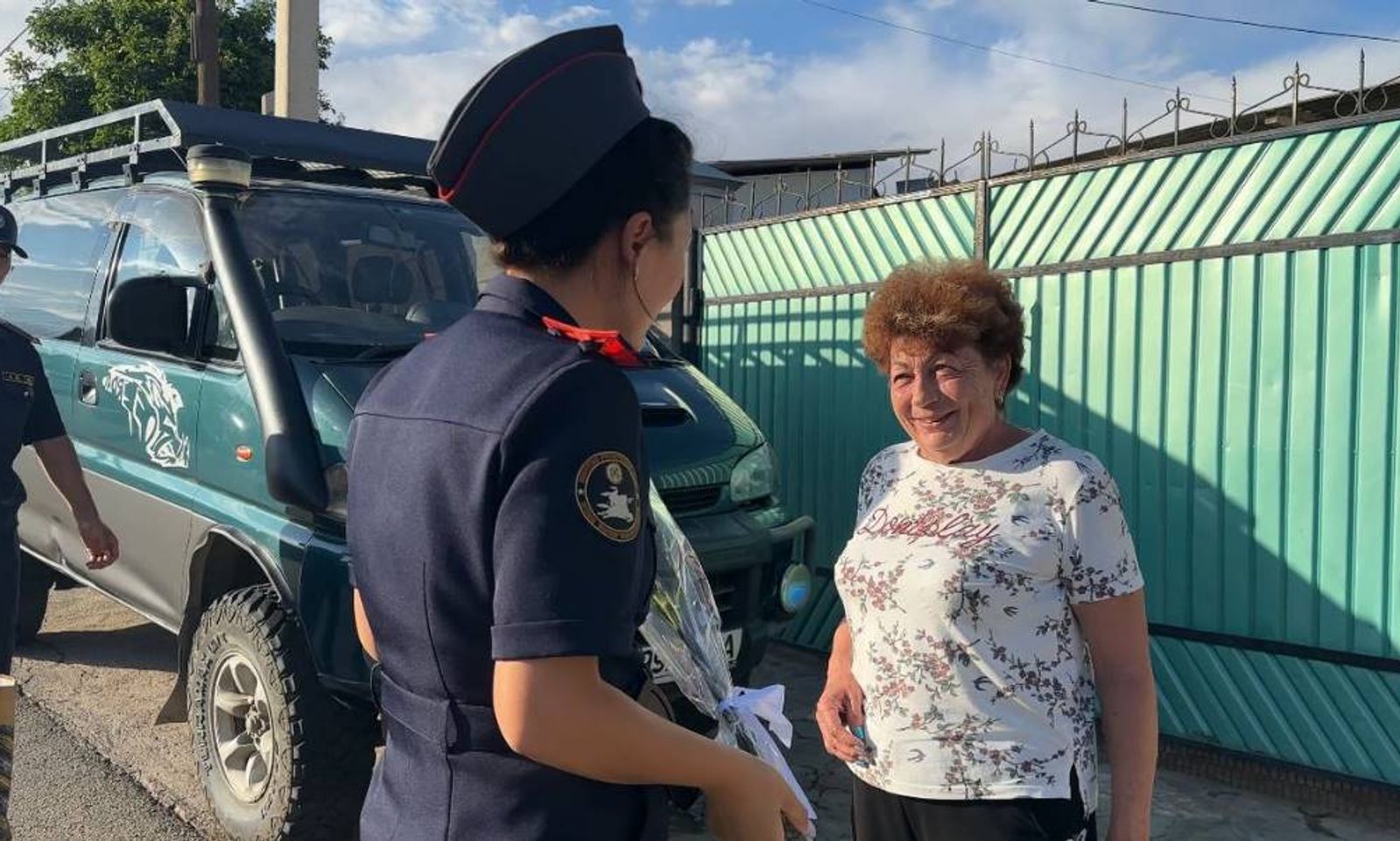 Ысык-Көлдө милиция кызматкерлери балдар иштери боюнча инспекциянын ардагерлерин куттукташты