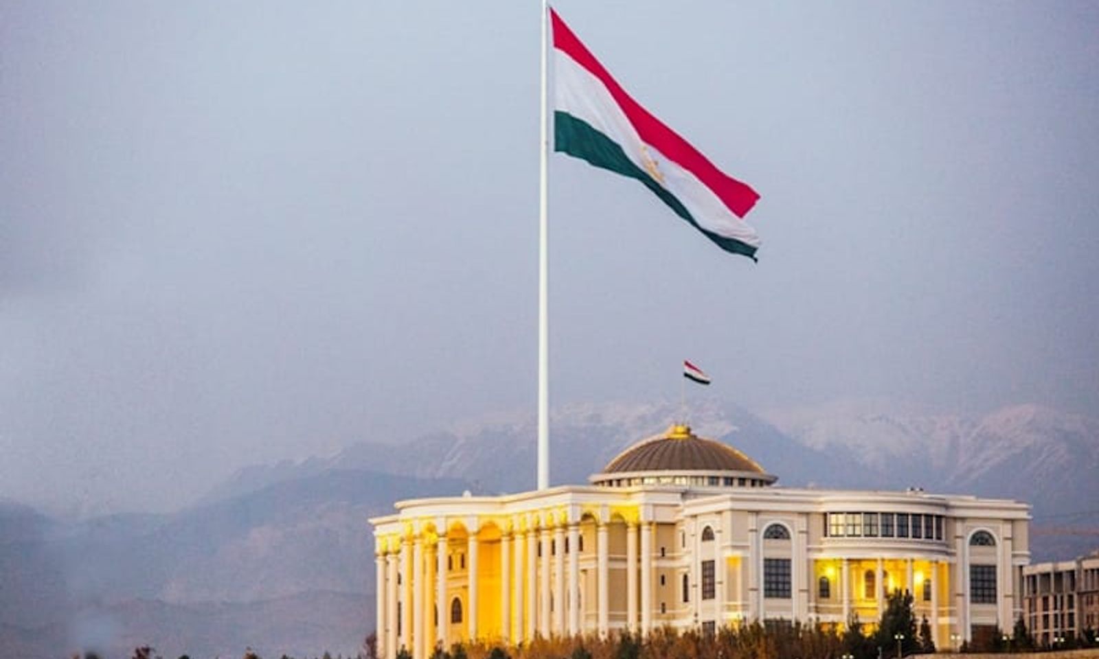 4-5-июнь күндөрү Адылбек Касымалиев Тажикстанга барат