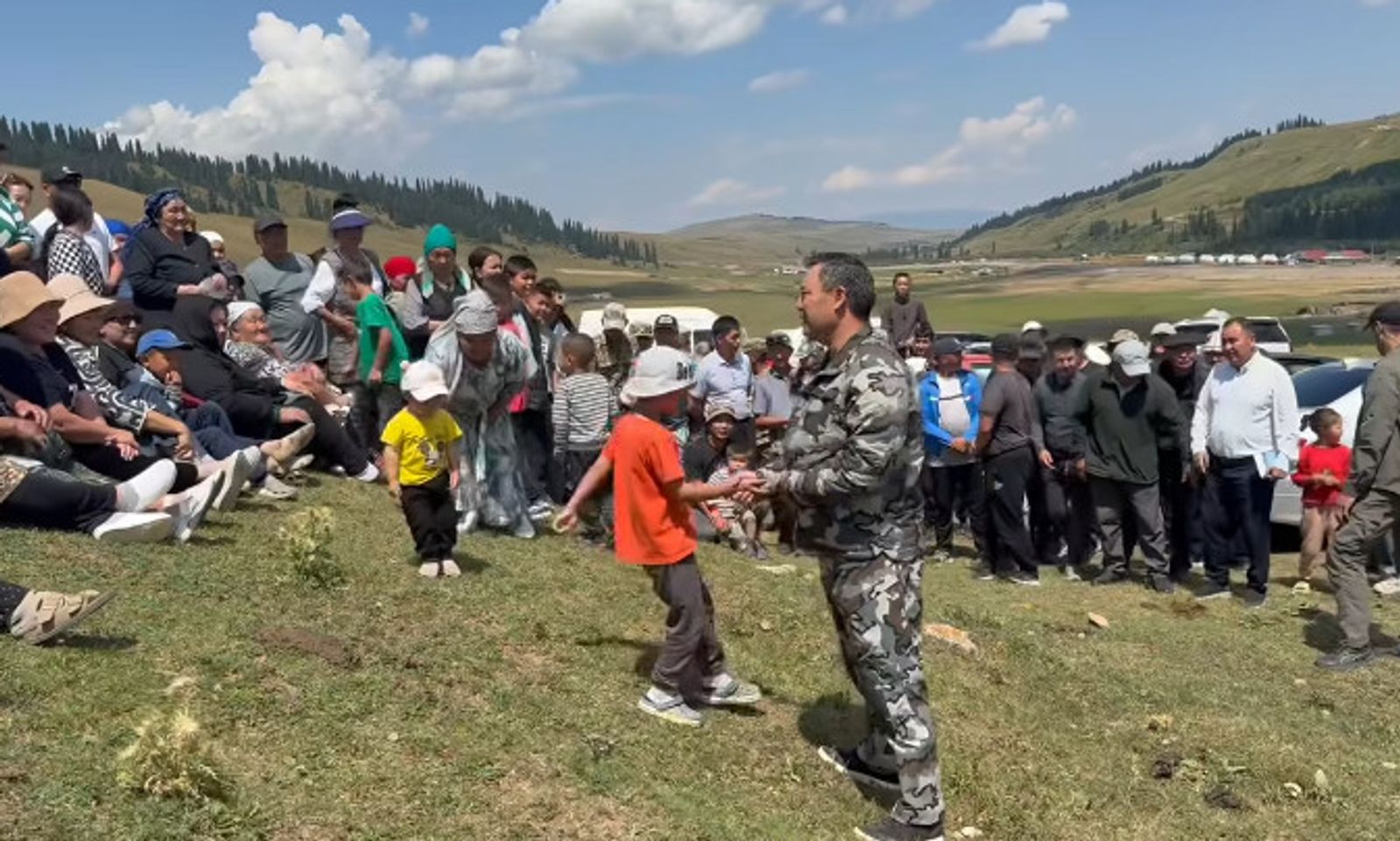 С.Жапаров кыргызстандыктарды жайлоолорго аяр мамиле кылууга чакырды