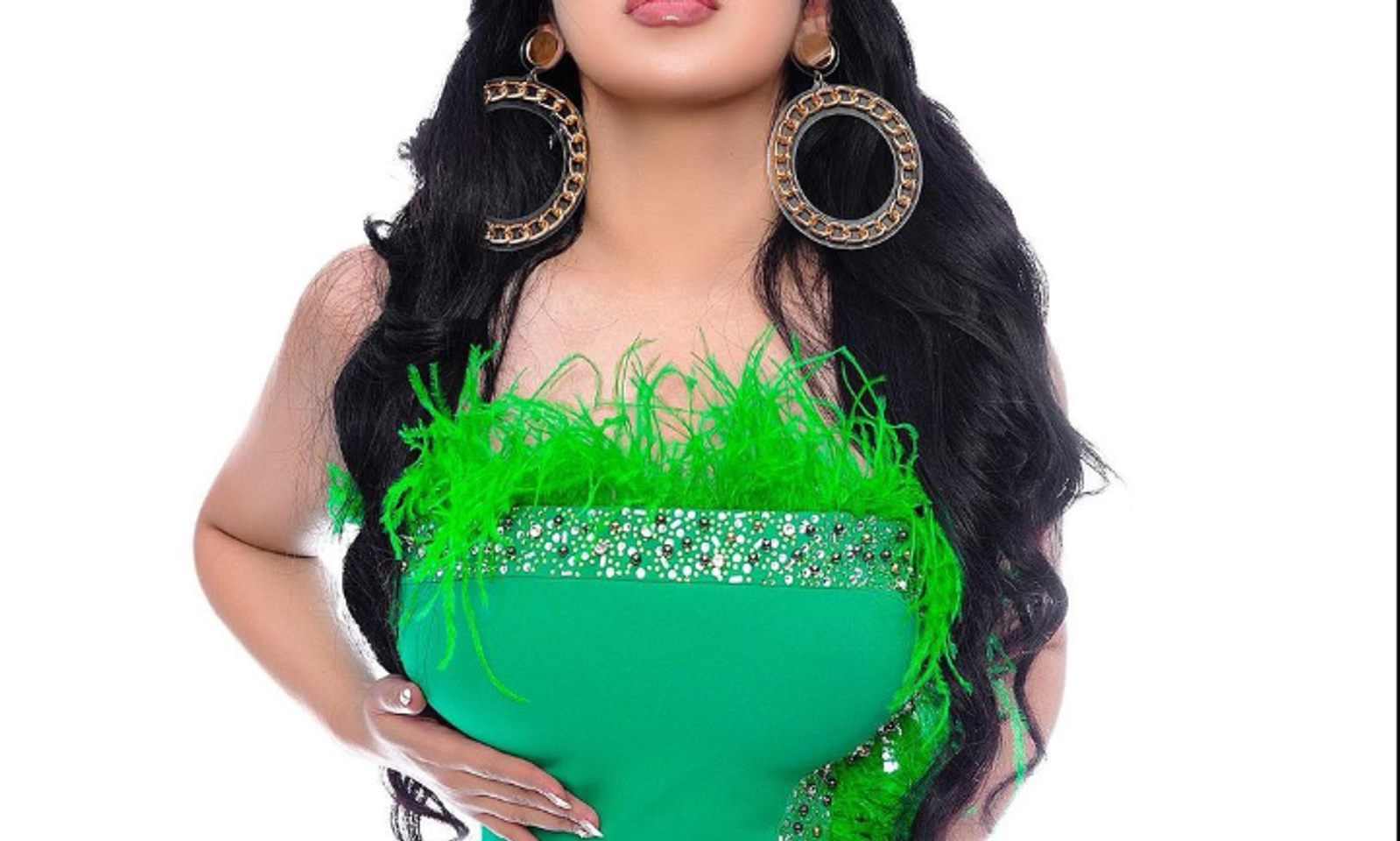 Жоопкерчиликти туюп турам. Айгерим Расул кызы эл аралык Lady World 2023 сынагына катышат