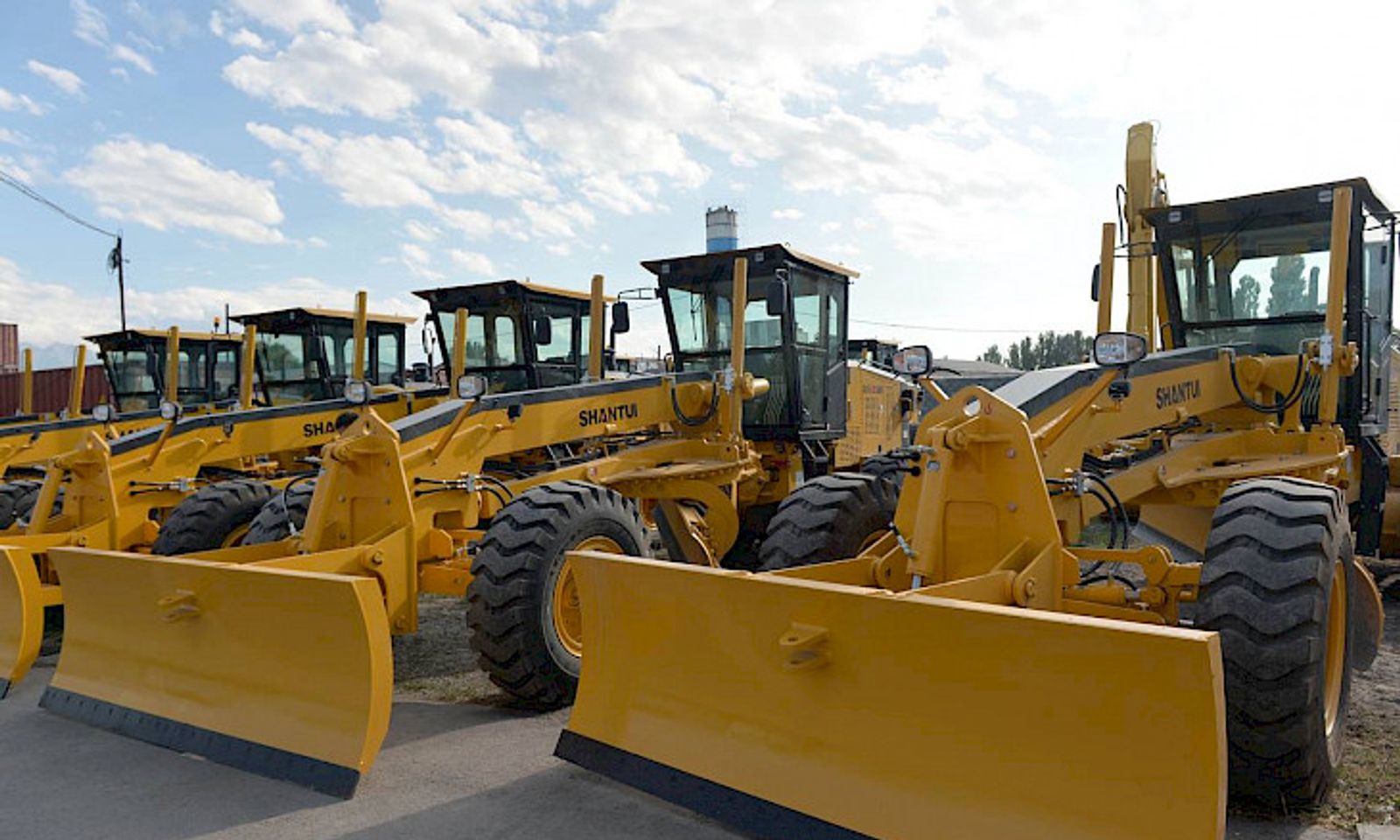 Транспорт министрлигине 84 даана жаңы атайын техникалар тапшырылды