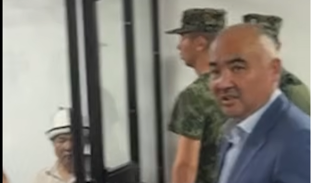 «75чилердин каты»: Тургунбек уулу сотту тез бүтүрүүгө чакырды
