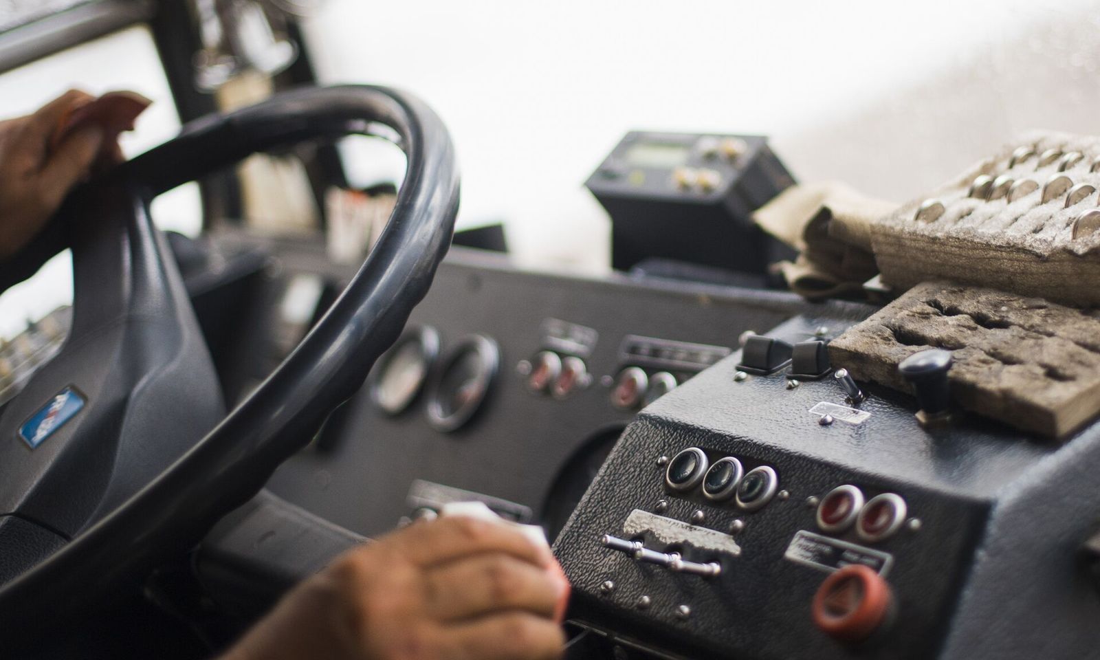 Айлык акы 50миң сом. Бишкек мэриясы айдоочуларды жумушка чакырат