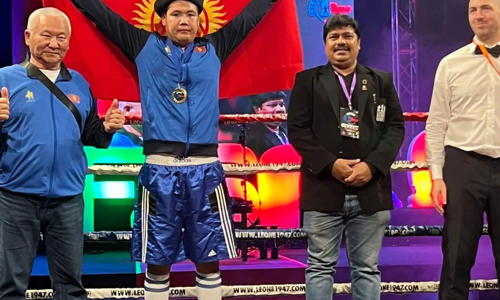 Кыргызстандык спортчу Акназар Кенжебаев шахбоксу боюнча Дүйнө чемпиондугунда алтын медаль тагынды