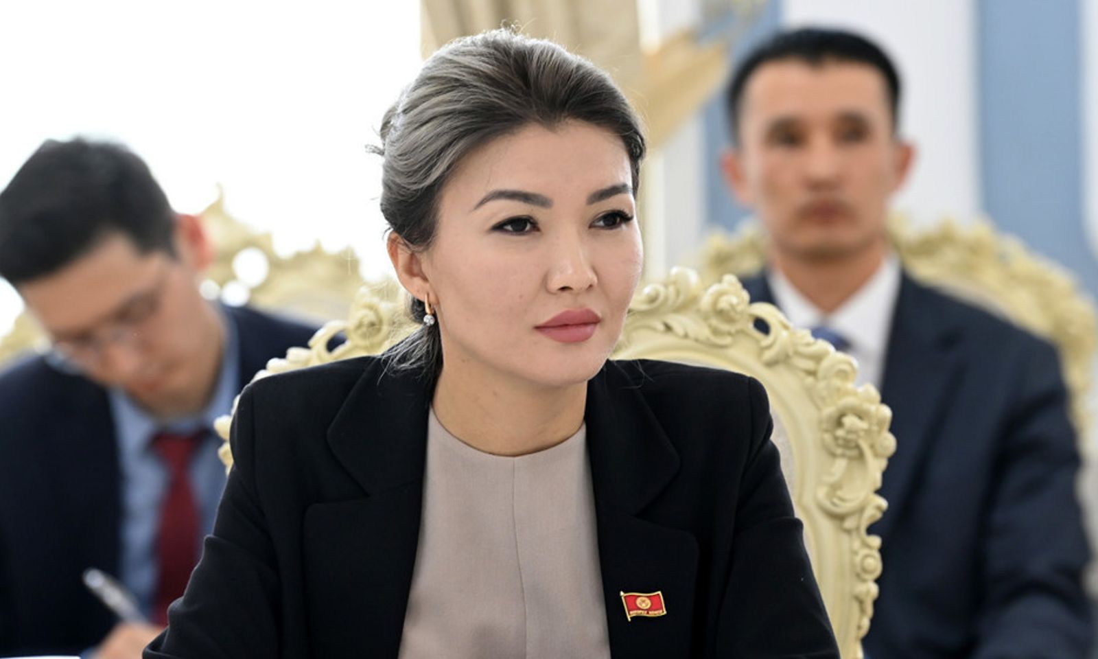 Айгүл Айдарова: Катуу нанды жеп, арыктан суу ичип эле чоңойгонбуз. Эч ким өлгөн эмес