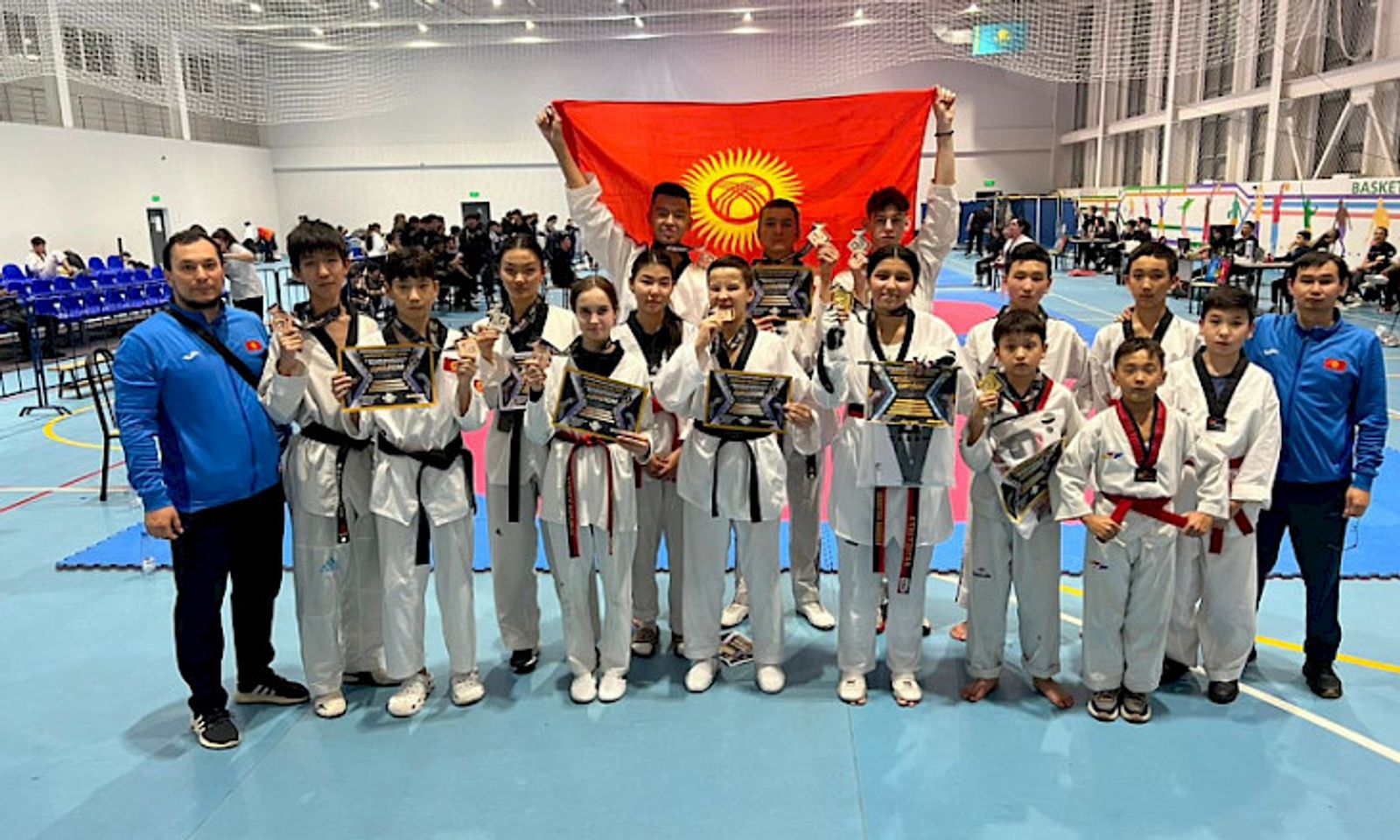Бишкектик таэквондочулар эл аралык турнирде 20 медалга ээ болушту