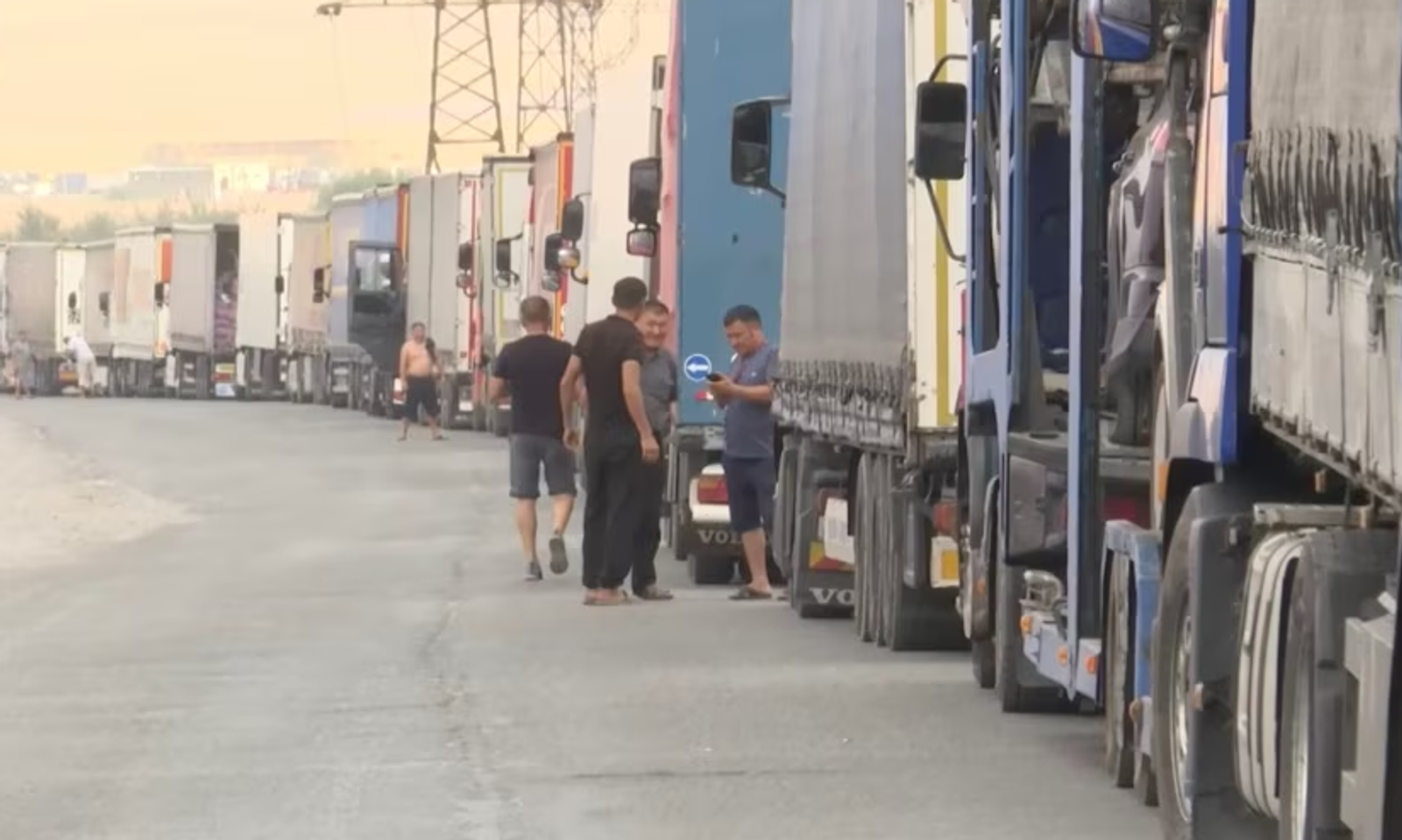 Кыргызстан, Өзбекстан жана Орусия Каспийден өтчү транспорт коридорун түзүүнү макулдашты