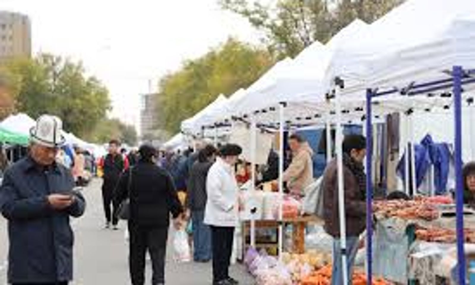 Алдыдагы дем алыш күндөрү азык-түлүк жарманкеси өтөт