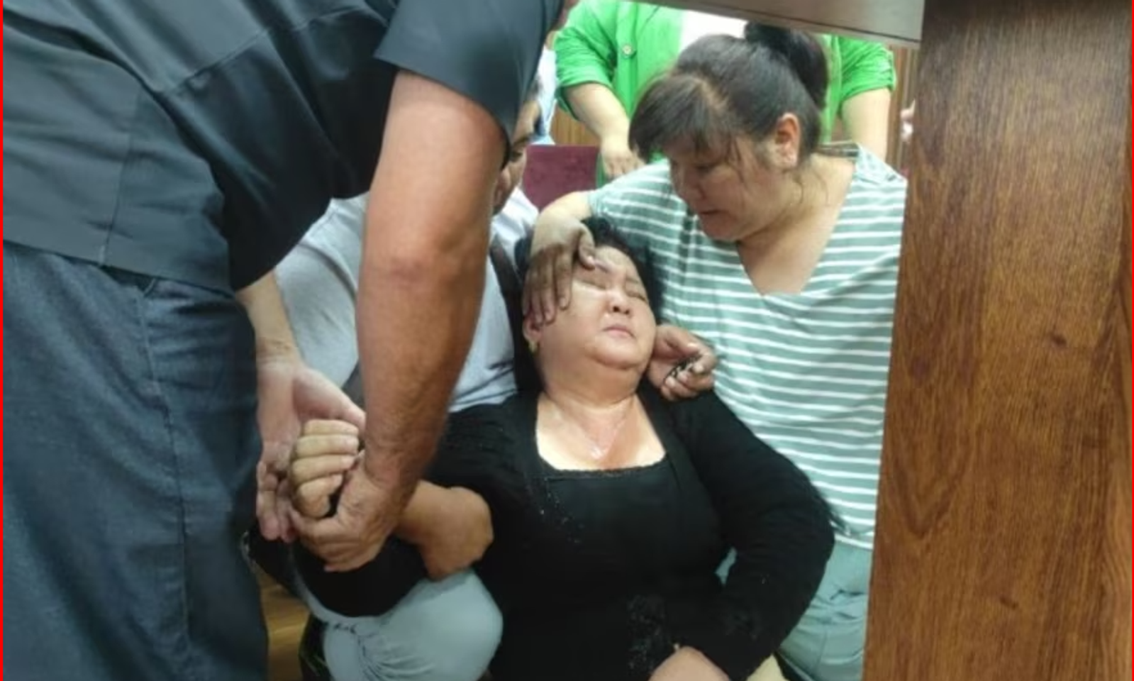 Казакстандын Жогорку соту Январь окуясында каза болгон төрт тараздыктын өкүмүн өзгөрткөн жок (видео)