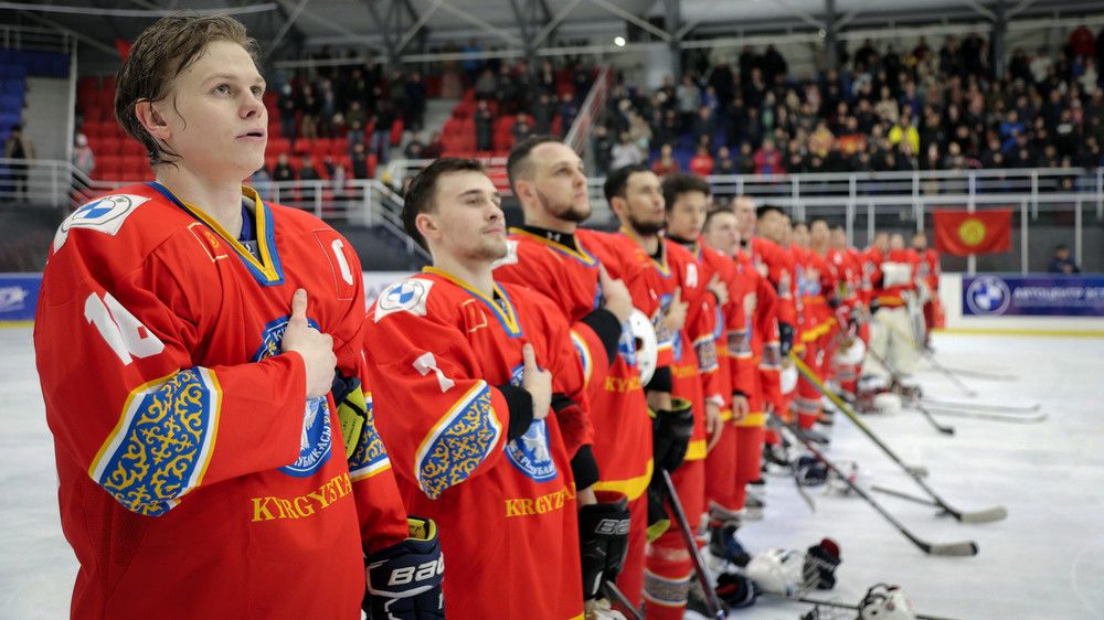 Кыргызстандын хоккей боюнча курама командасы Кытайдын Харбин шаарындагы Азия оюндарында 7-орунду ээледи.