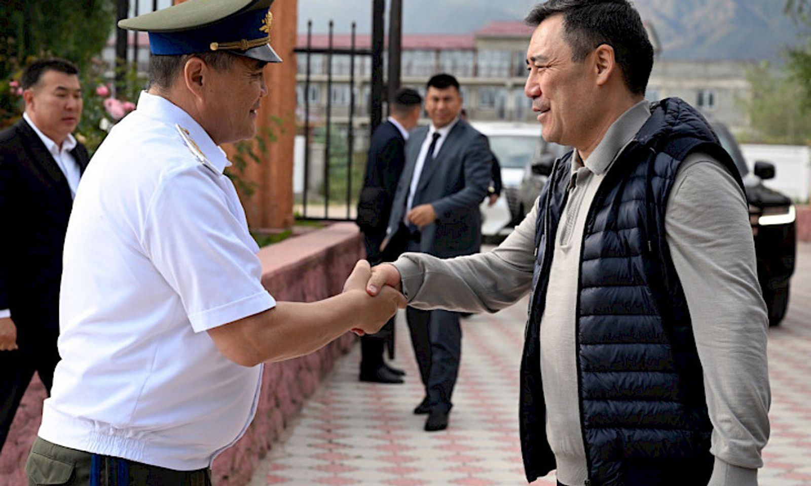 Садыр Жапаров Ысык-Көлдө жаңы «Айкөл» балдар ден соолугун чыңдоо борборун ачты