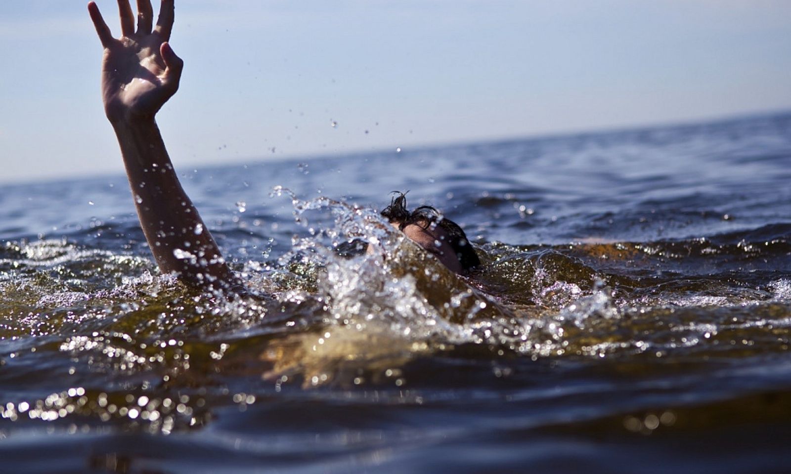 КУТКАРУУЧУЛАР КӨЛДӨ 5 АДАМДЫН ӨМҮРҮН САКТАП КЫЛЫШТЫ