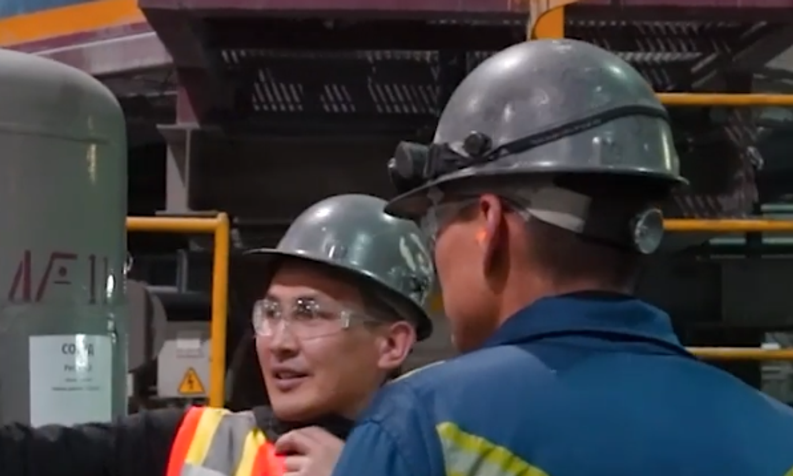 Орунбеков: 2023-жылдын I кварталында Кумтөрдүн таза кирешеси 3,2 млрд сомду түздү