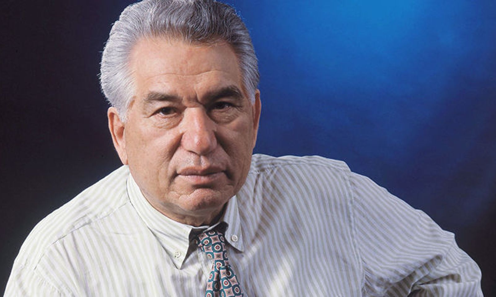 Кыргызстанда 2028-жыл Чыңгыз Айтматов жылы деп жарыяланды