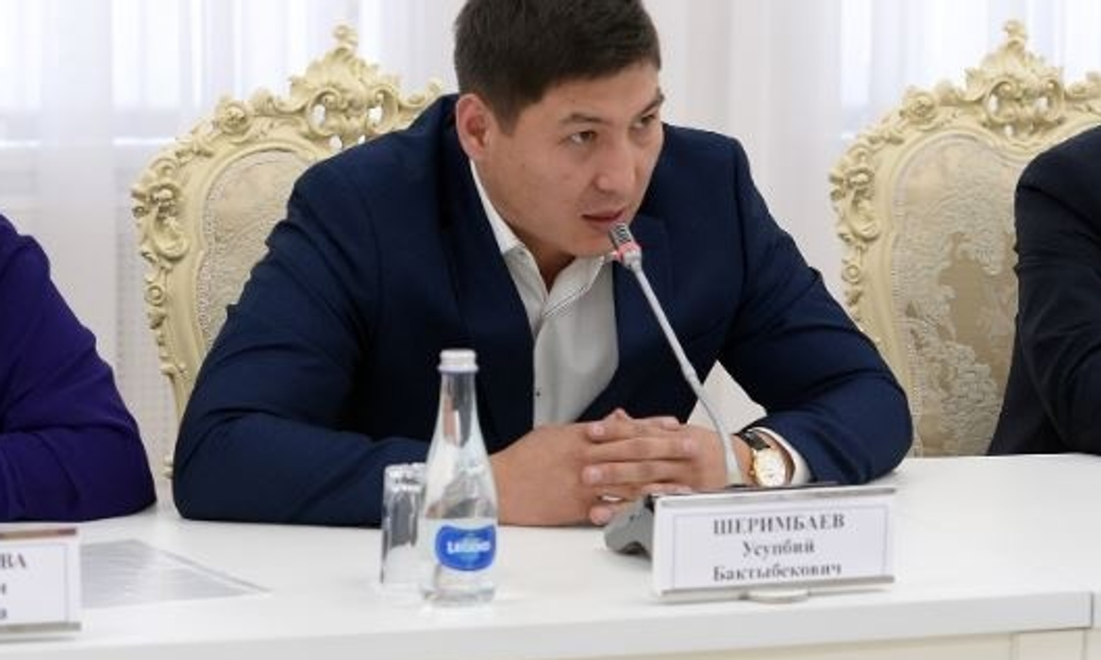 Апрель революциясынын баатыры Усупбий Шеримбаев Садыр Жапаровду мурунку президенттерге салыштырды