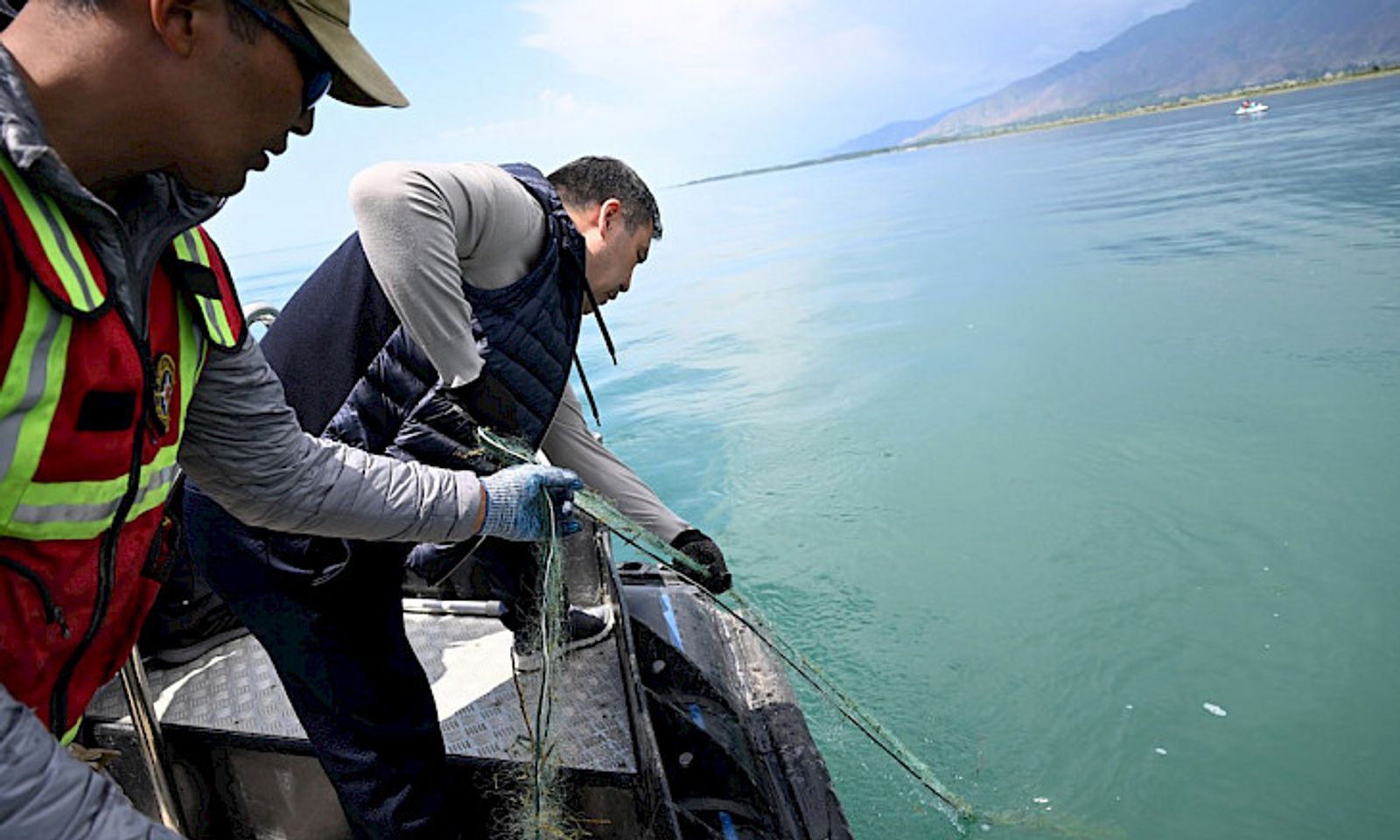Эс алуу маданиятын калыптандыралы! — Президент жаратылышка аяр мамиле жасоого чакырды