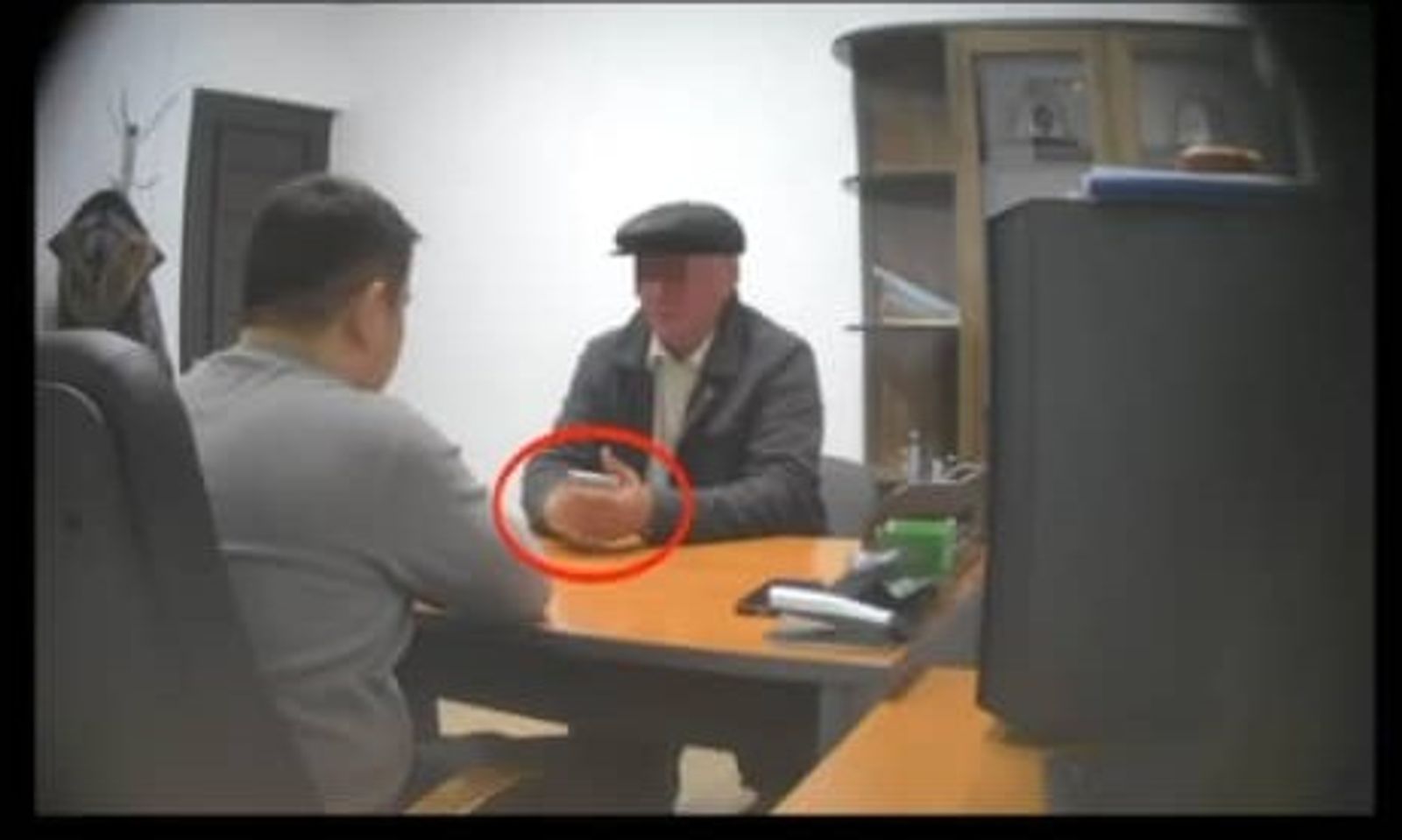 Пара берип жаткан жеринен Алай районунун тургуну кармалды