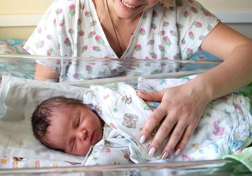 Кыргызстанда жаңы жыл түнү 367 ымыркай жарык дүйнөгө келди