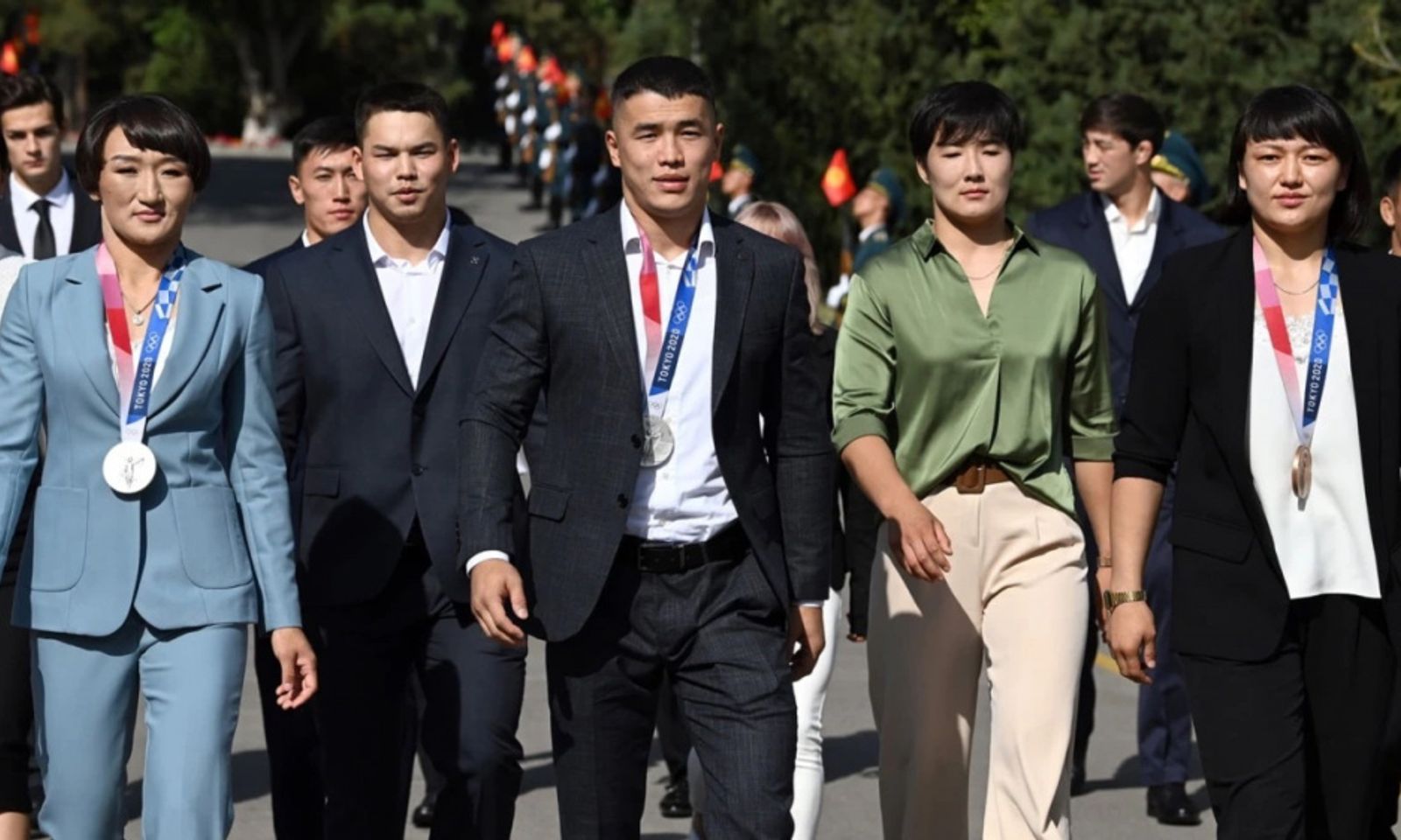 Акжол, Айсулуу, Айпери… Дүйнө чемпионатына катыша турган балбандардын тизмеси