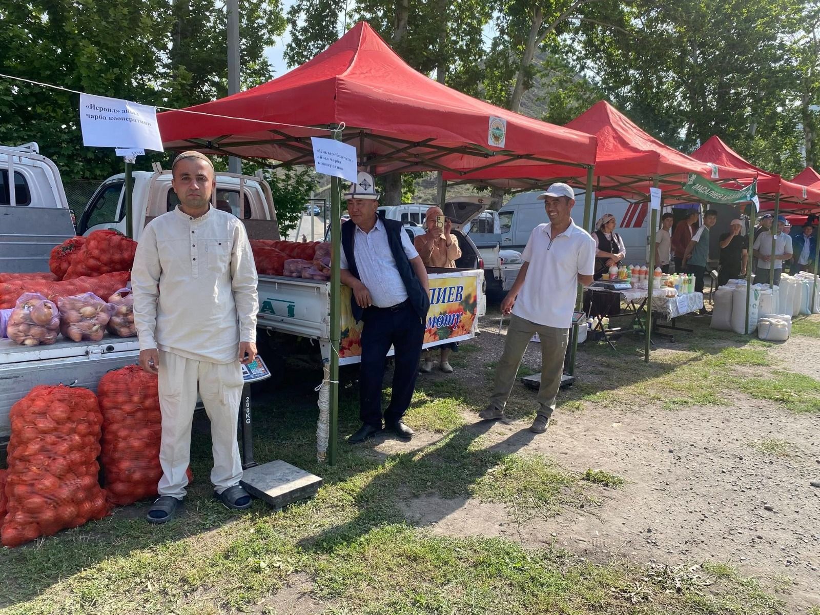 КАДАМЖАЙ РАЙОНУНДА АЗЫК-ТҮЛҮК ЖАРМАНКЕСИ ӨТТҮ