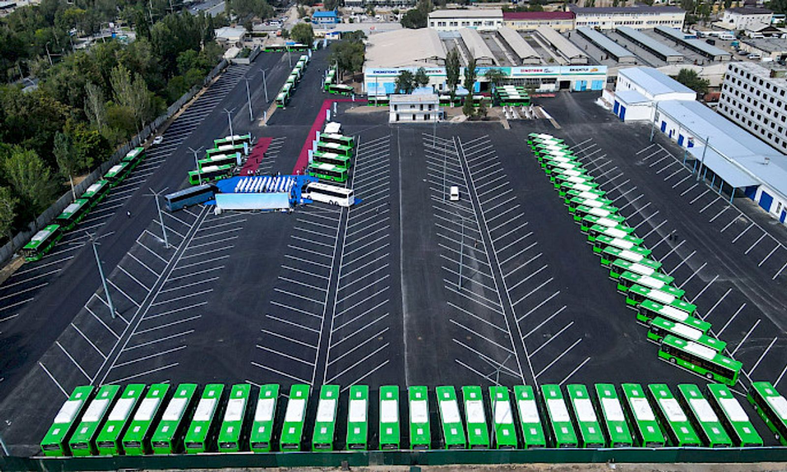 Бишкектеги автопарк толугу менен жаңыланды