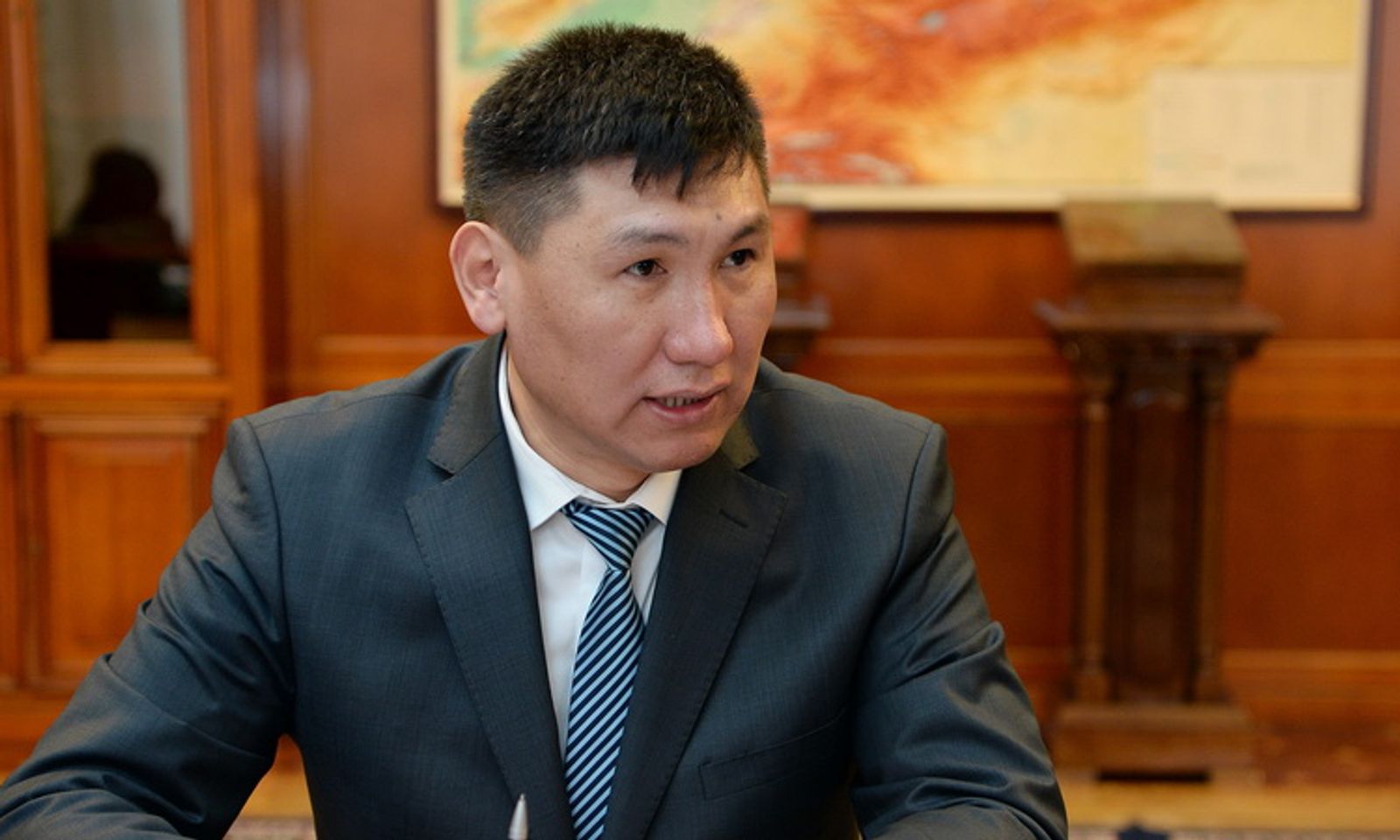 Кочкоров: Кошоматчылардын айынан аңга түшүп, элинен безген падышаларыбыз мекенине батпай чет элде отурат