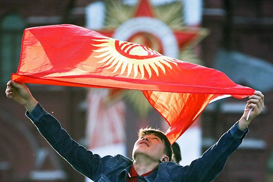 Мигранттарга ЖК депутаты болуп шайланууга шарт түзүлө турган мыйзам долбоору сунушталды