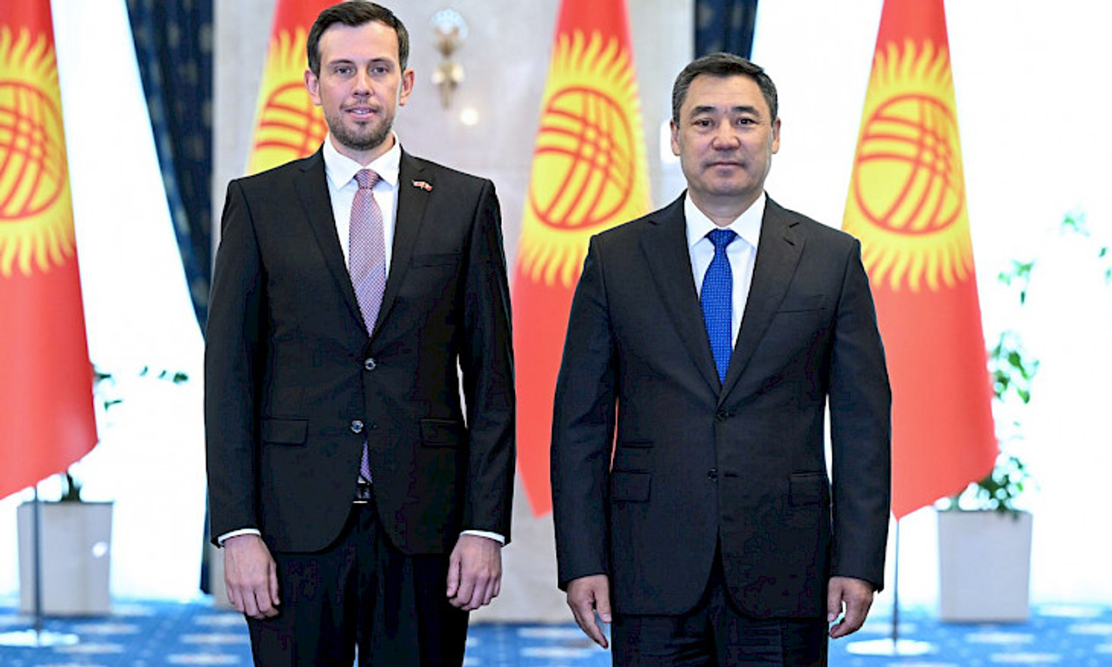 Садыр Жапаров Улуу Британиянын Кыргызстандагы элчисин кабыл алды