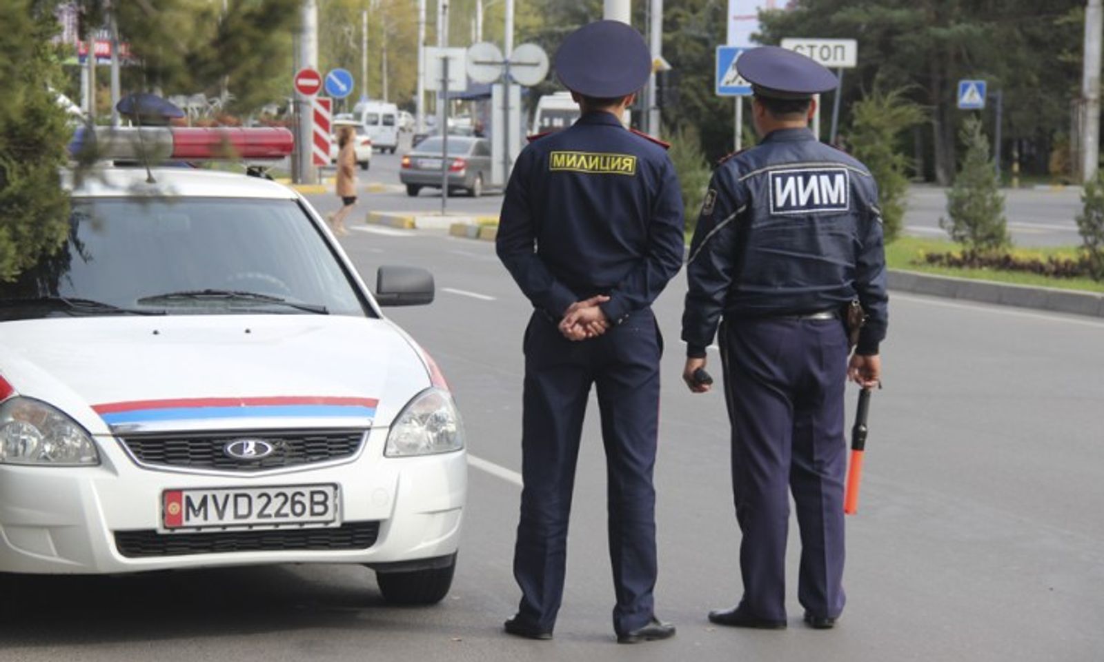 Курман айтты майрамдоо учурунда милиция кызматкерлери коомдук коопсуздукту камсыздашат