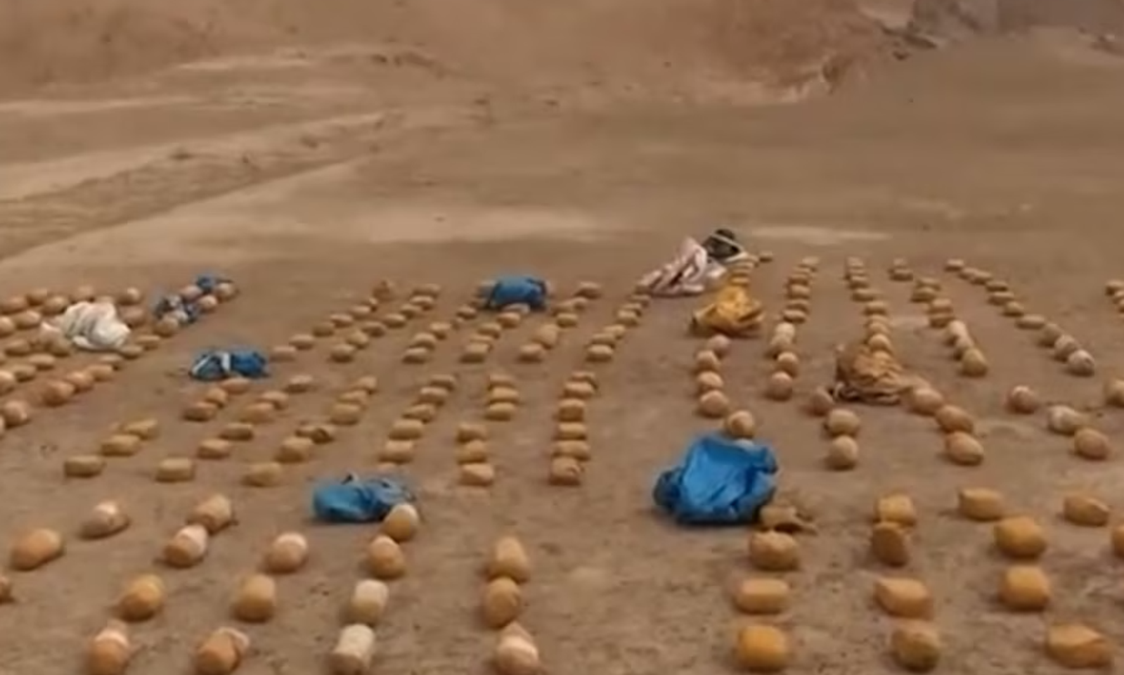 Тажикстан: Ооганстандан маңзат ташуу көбөйдү