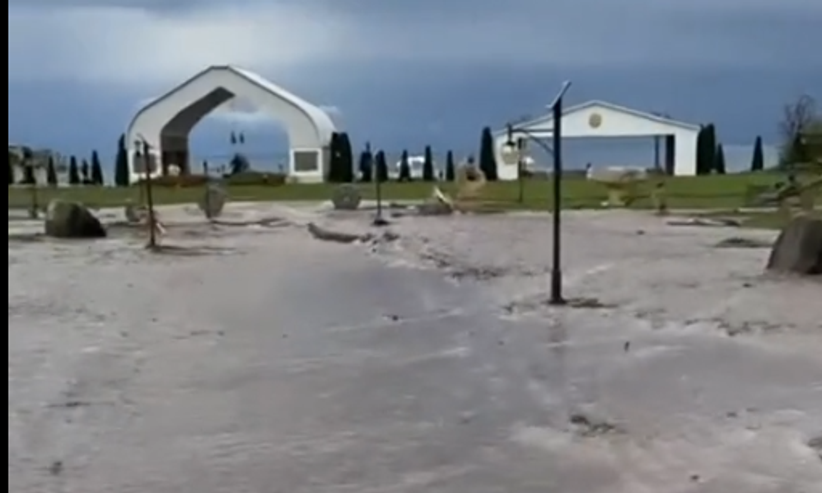 «Рух Ордо» маданий борборун сел каптаган учурдун видеосу тарады